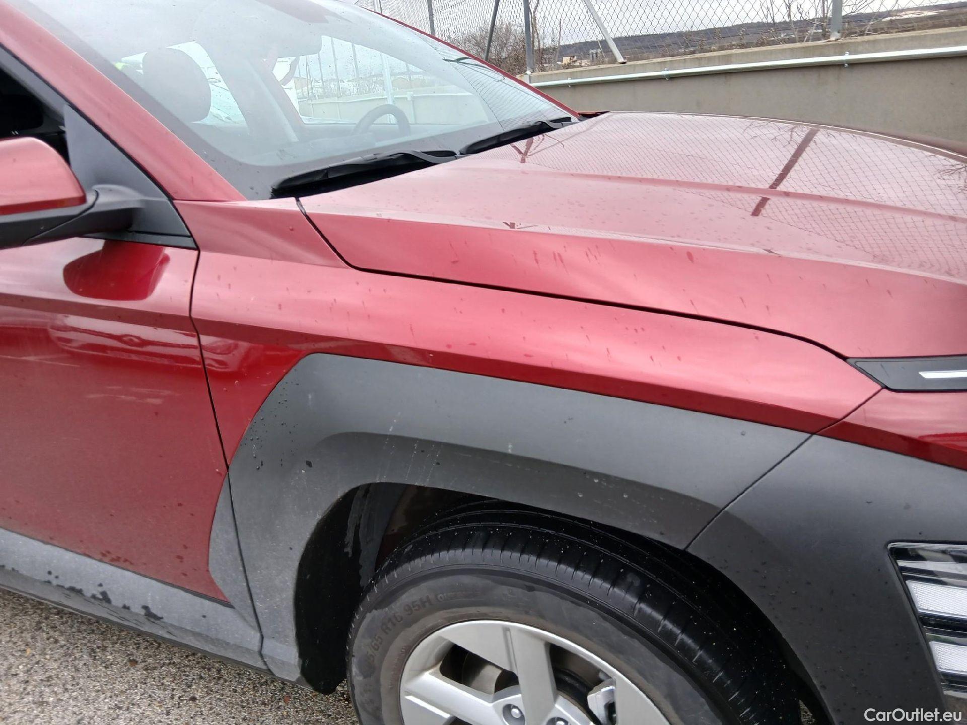  Hyundai  Konna HYUNDAI Kona / 2023 / 5P / todoterreno HEV 1.6GDI 129CV DT Maxx #41