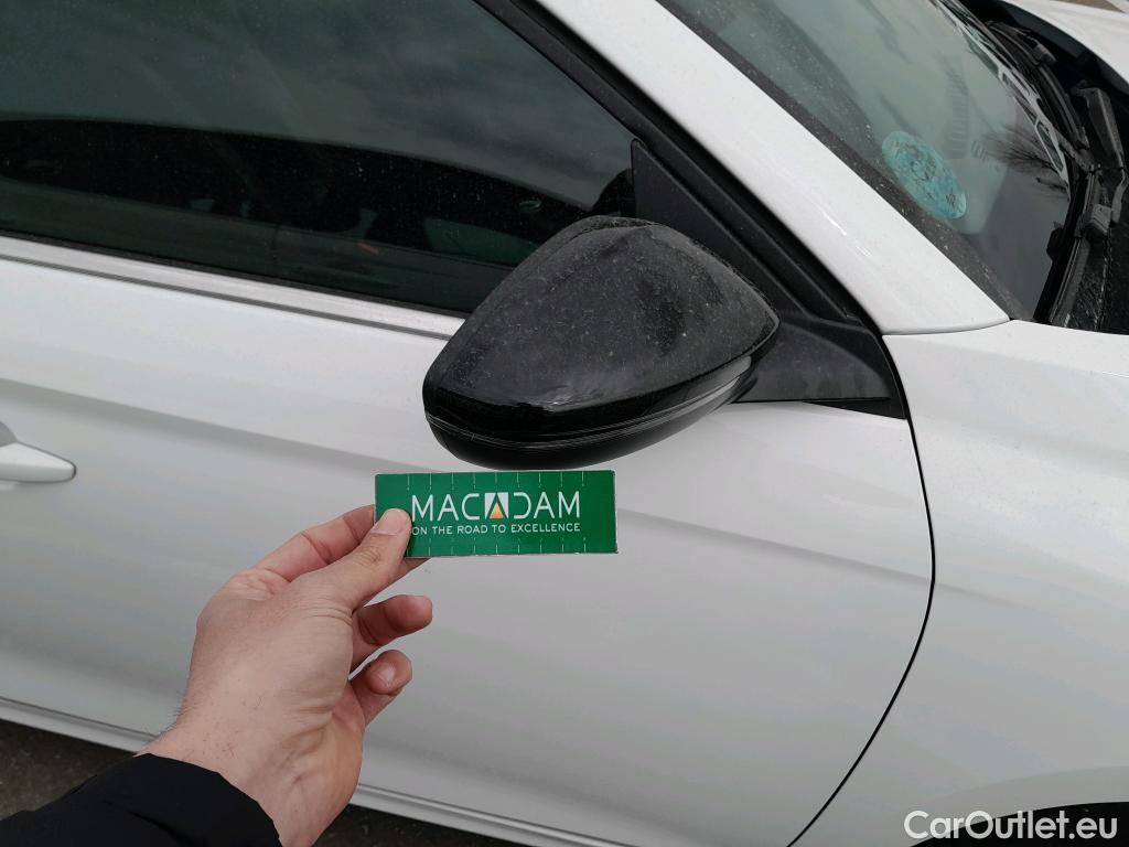  Opel  Corsa OPEL  1.2T XHL 74kW (100CV) Elegance #26