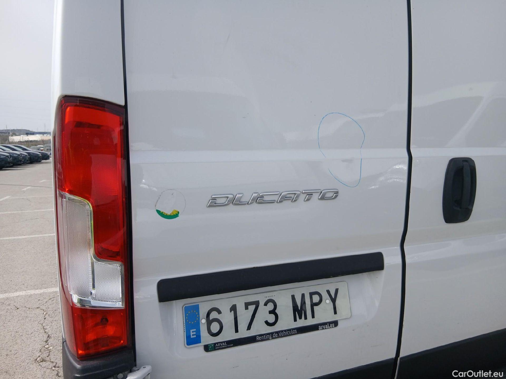  Fiat  Ducato FIAT  / 2014 / 4P / furgón 35 L3H3 Multijet (103 kW) #16