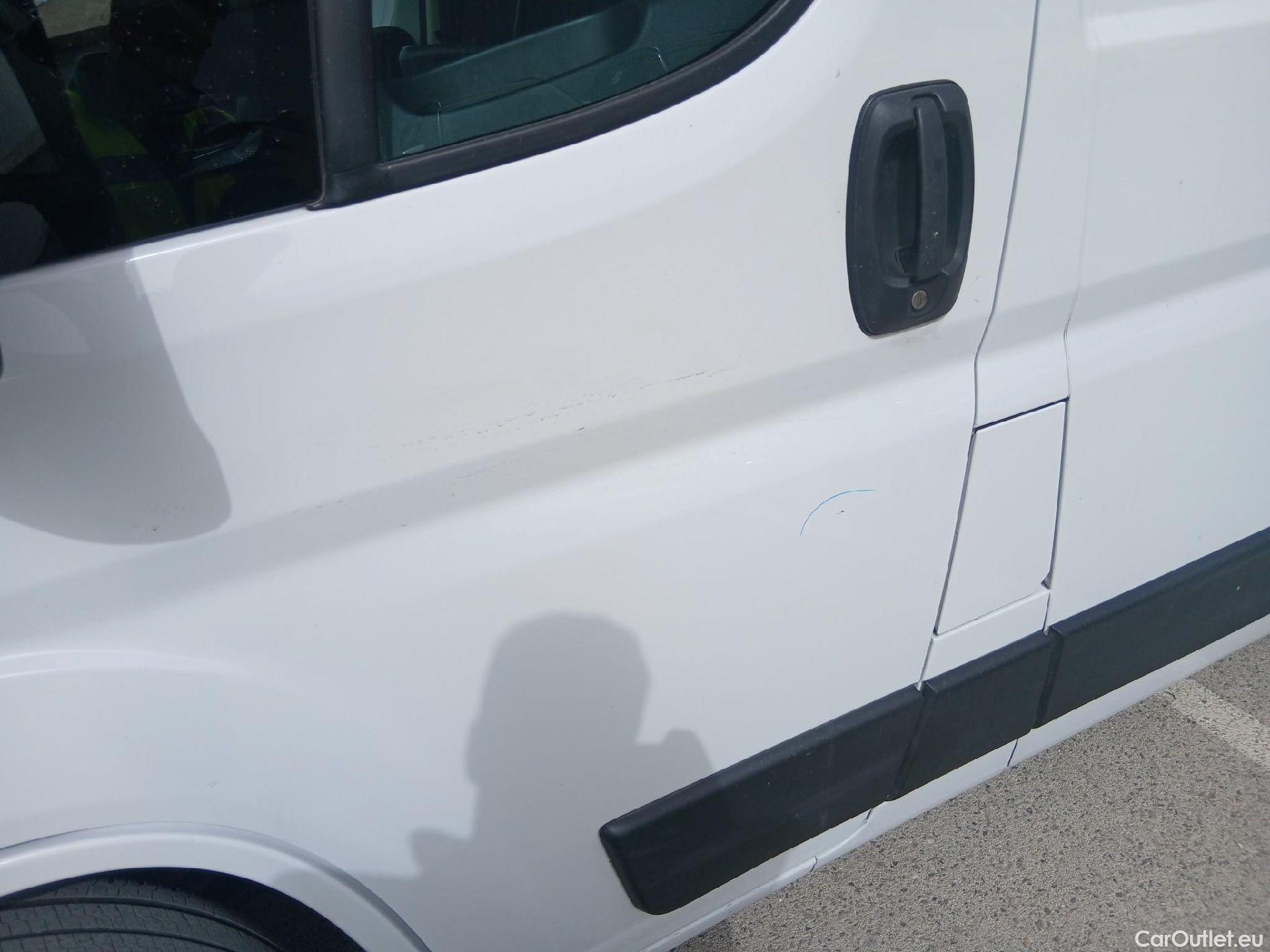  Fiat  Ducato FIAT  / 2014 / 4P / furgón 35 L3H3 Multijet (103 kW) #8