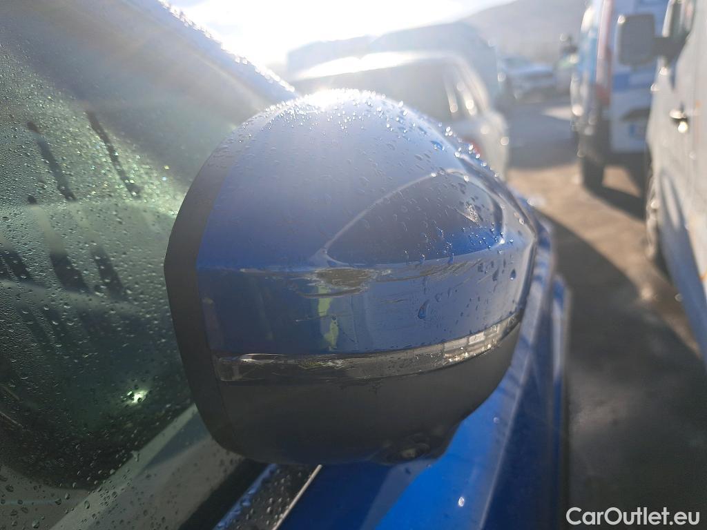  Nissan  Qashqai NISSAN  / 2021 / 5P / todoterreno DIG-T 103kW (140CV) mHEV 4x2 Tekna #37