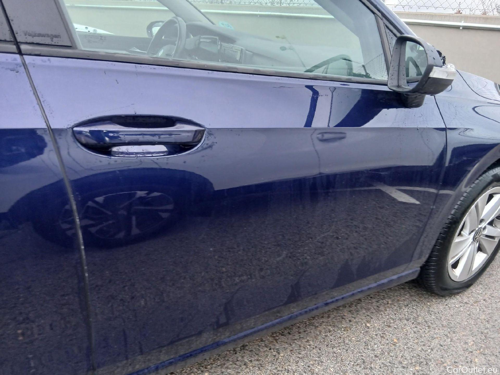  Volkswagen  Golf  VOLKSWAGEN / 2020 / 5P / berlina con portón 2.0 TDI 85kW (115CV) #36