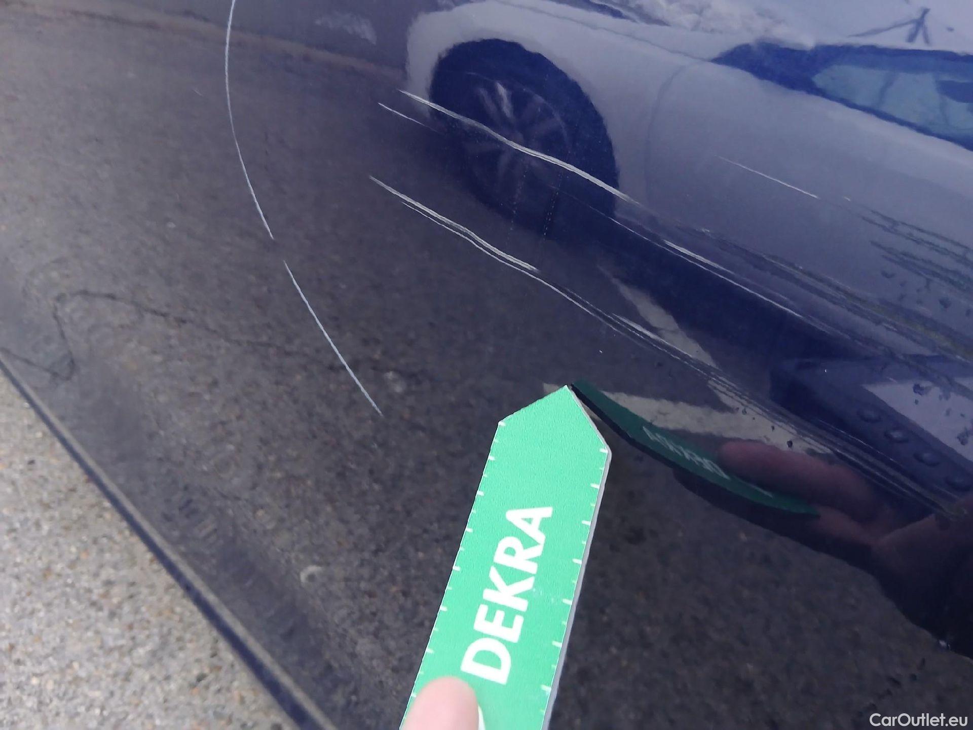  Volkswagen  Golf  VOLKSWAGEN / 2020 / 5P / berlina con portón 2.0 TDI 85kW (115CV) #12