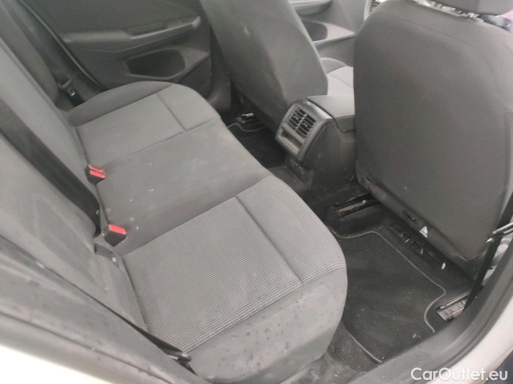  Volkswagen  Golf  VOLKSWAGEN / 2020 / 5P / berlina con portón 2.0 TDI 85kW (115CV) #1