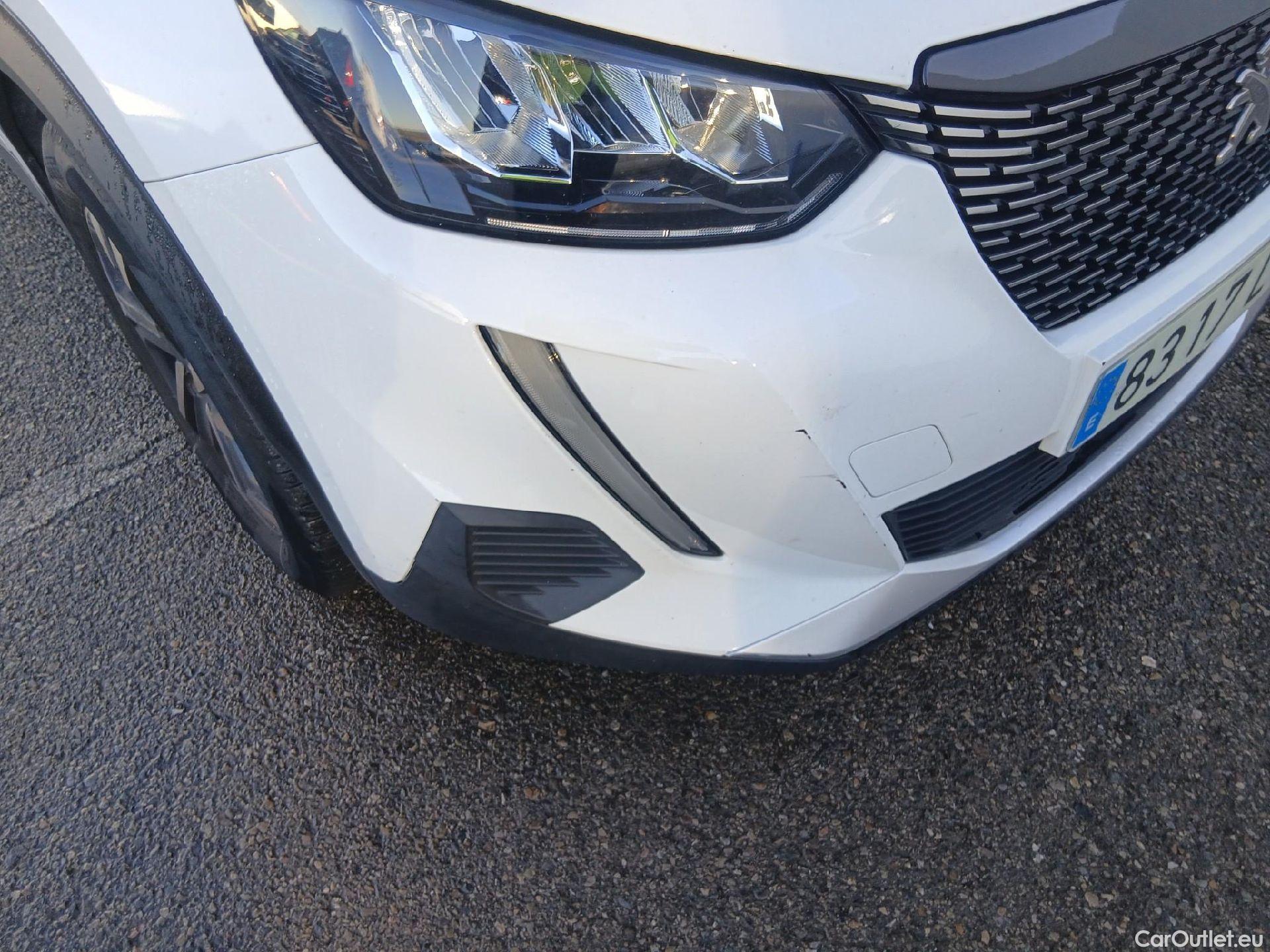  Peugeot  2008 PEUGEOT  / 2019 / 5P / todoterreno Allure BlueHDI 81kW (110CV) #1