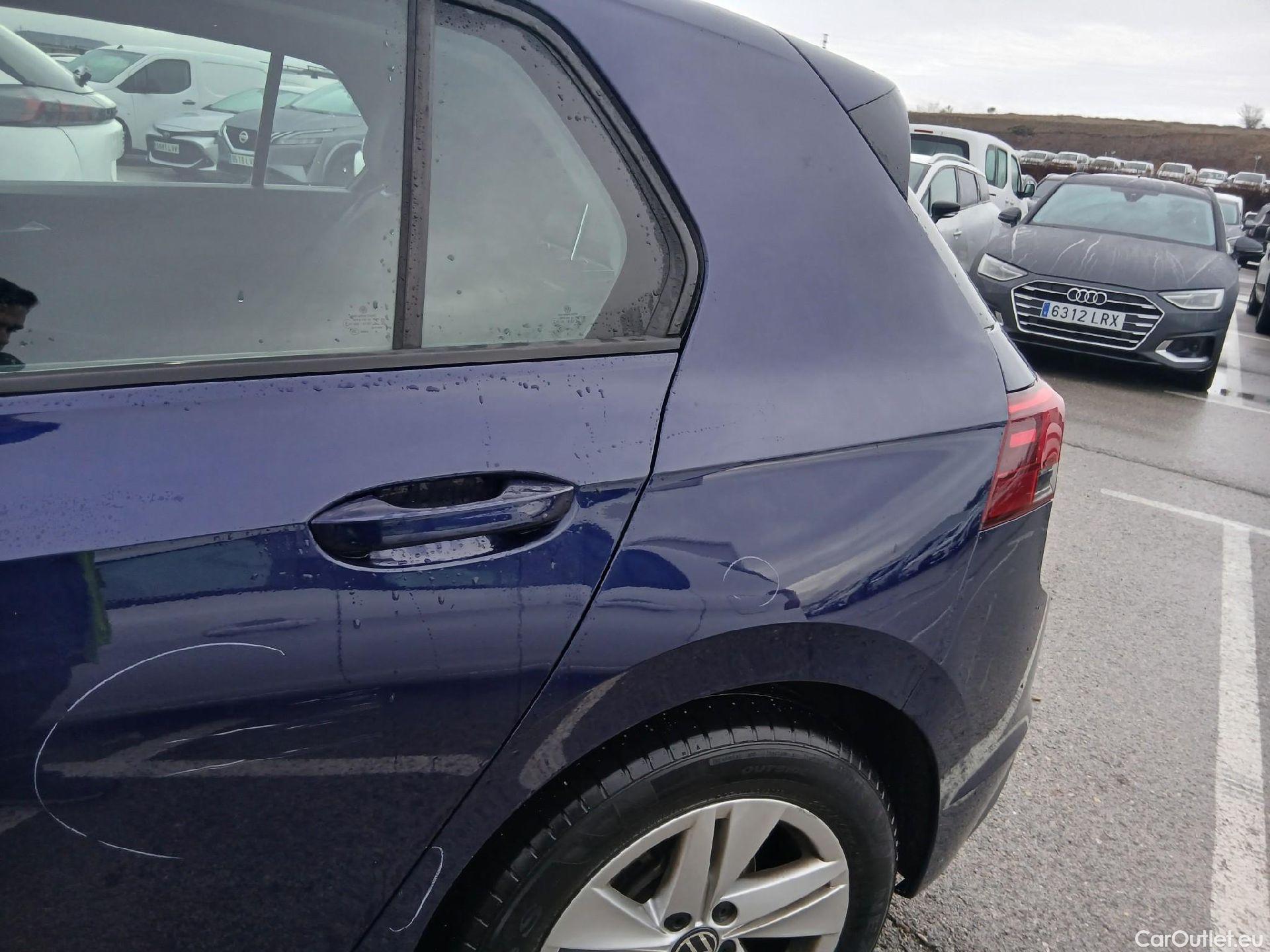  Volkswagen  Golf  VOLKSWAGEN / 2020 / 5P / berlina con portón 2.0 TDI 85kW (115CV) #21