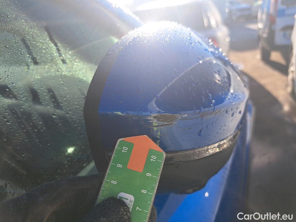  Nissan  Qashqai NISSAN  / 2021 / 5P / todoterreno DIG-T 103kW (140CV) mHEV 4x2 Tekna #38