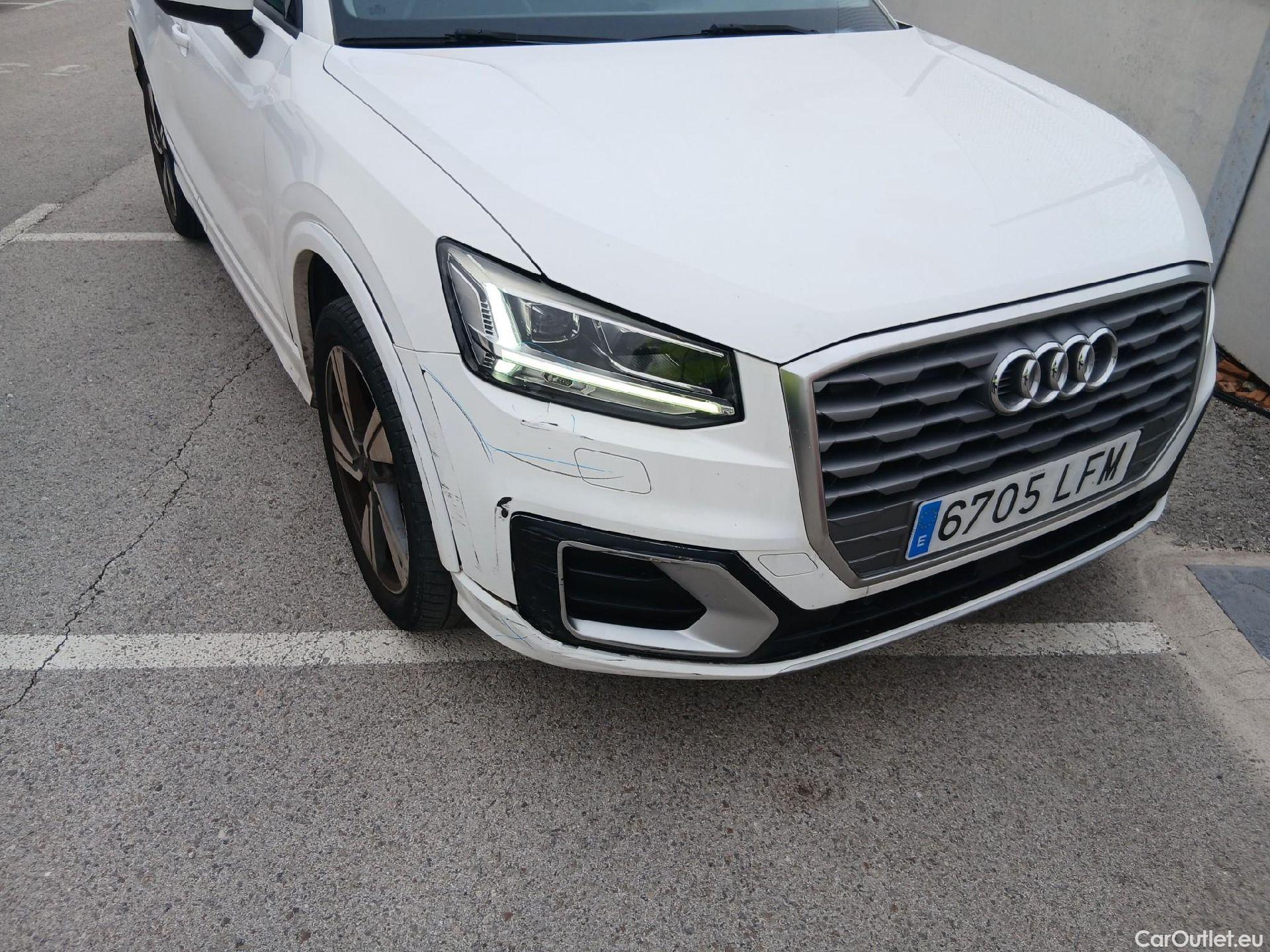  Audi  Q2 AUDI  / 2016 / 5P / todoterreno Sport 30 TDI 85kW (116CV) S tronic #7