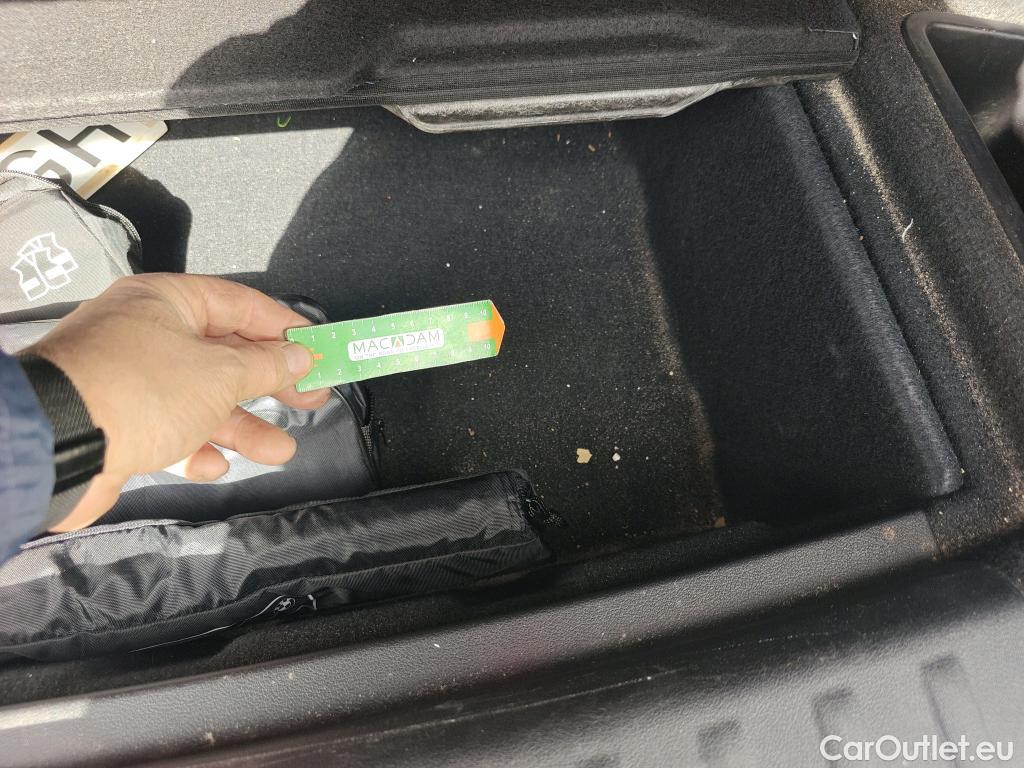  Bmw  X1 BMW  / 2022 / 5P / todoterreno sDrive18d #11