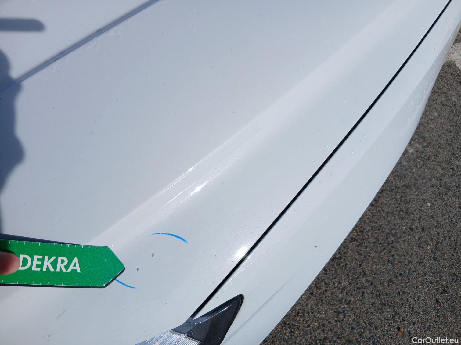  Audi  A1 Sportback AUDI A1 / 2018 / 5P / berlina con portón Sportback Advanced 30 TFSI 81kW (110CV) #7