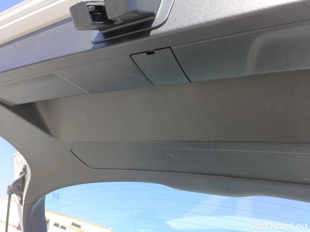  Audi  Q2 AUDI  / 2016 / 5P / todoterreno Sport 30 TFSI 85kW (116CV) (CX) #24