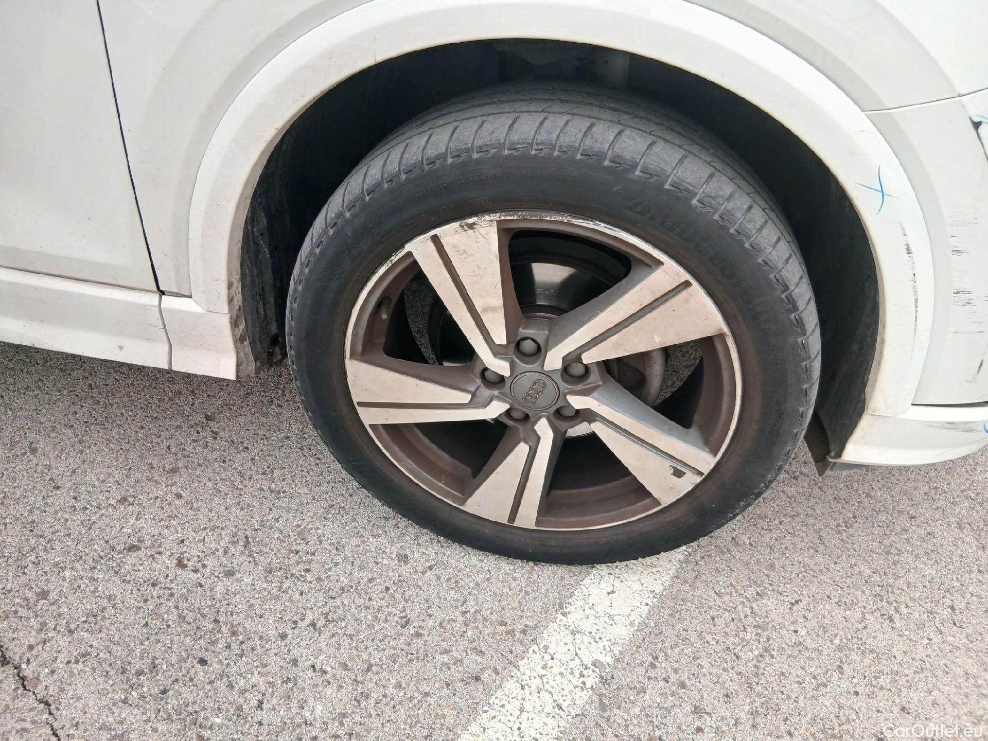  Audi  Q2 AUDI  / 2016 / 5P / todoterreno Sport 30 TDI 85kW (116CV) S tronic #30