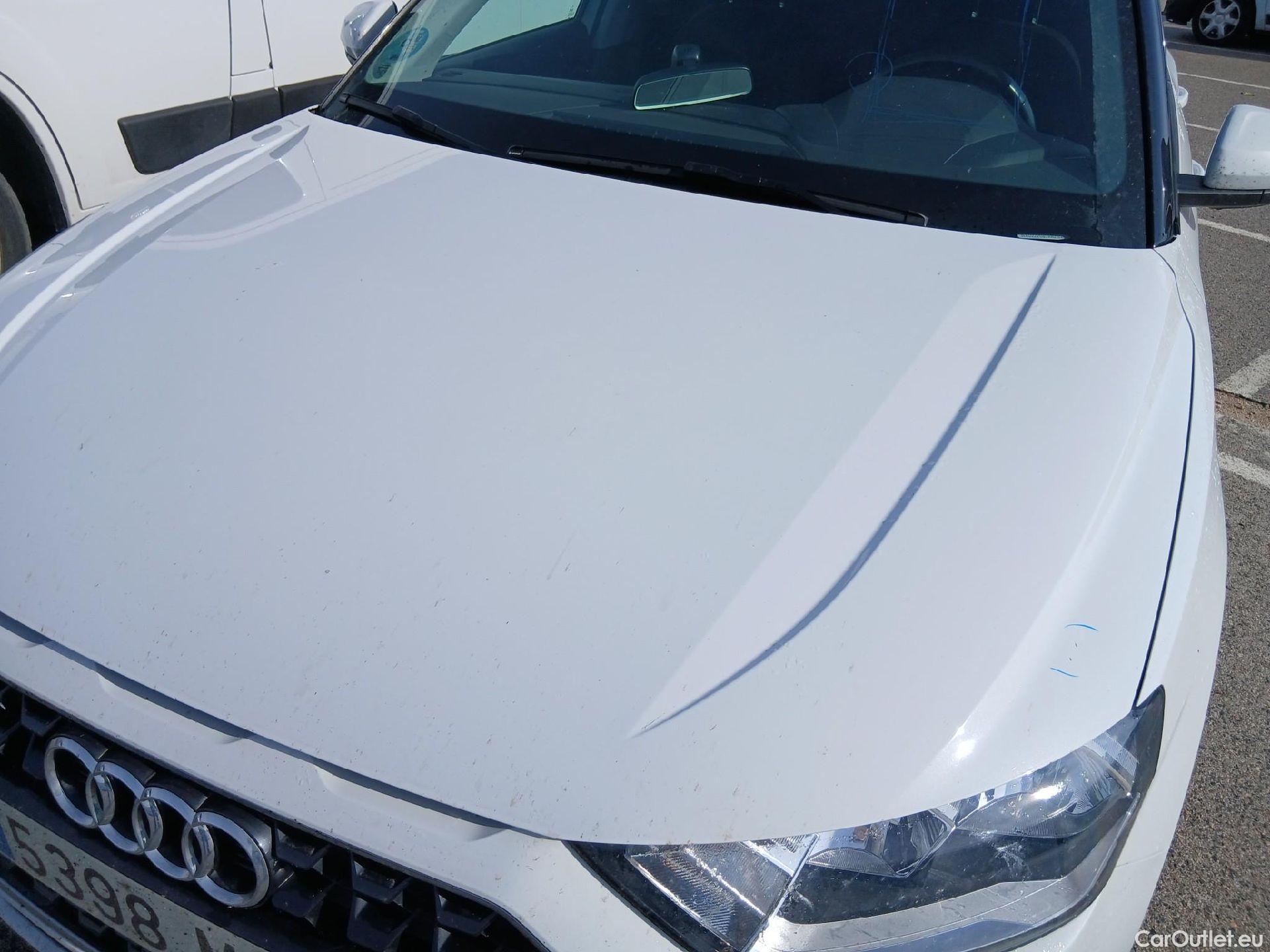  Audi  A1 Sportback AUDI A1 / 2018 / 5P / berlina con portón Sportback Advanced 30 TFSI 81kW (110CV) #8