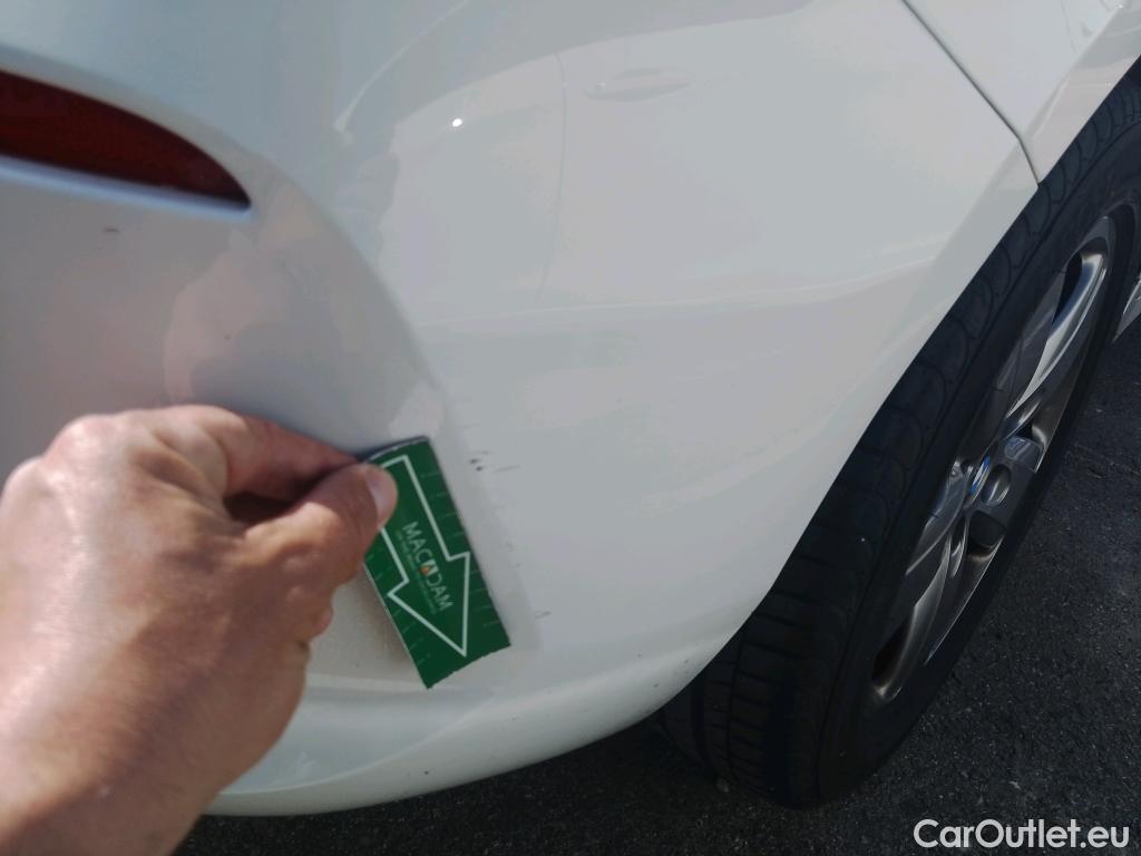  Bmw  Serie 1 BMW  / 2019 / 5P / berlina con portón 116d #16