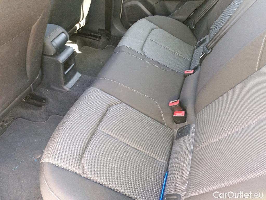  Audi  Q2 AUDI  / 2016 / 5P / todoterreno Sport 30 TFSI 85kW (116CV) (CX) #25