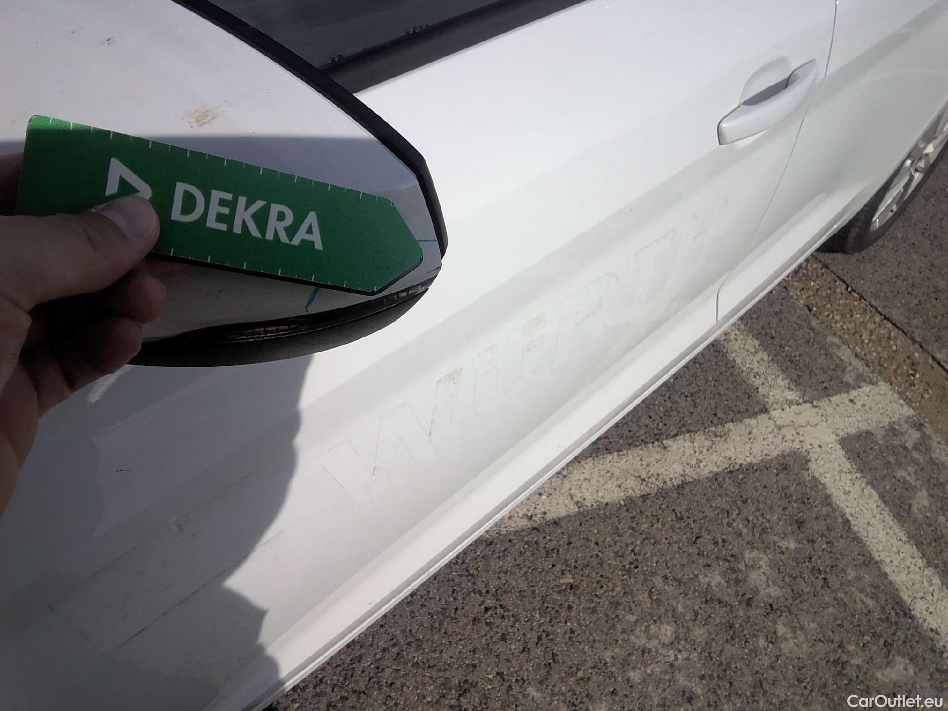  Audi  A1 Sportback AUDI A1 / 2018 / 5P / berlina con portón Sportback Advanced 30 TFSI 81kW (110CV) #16