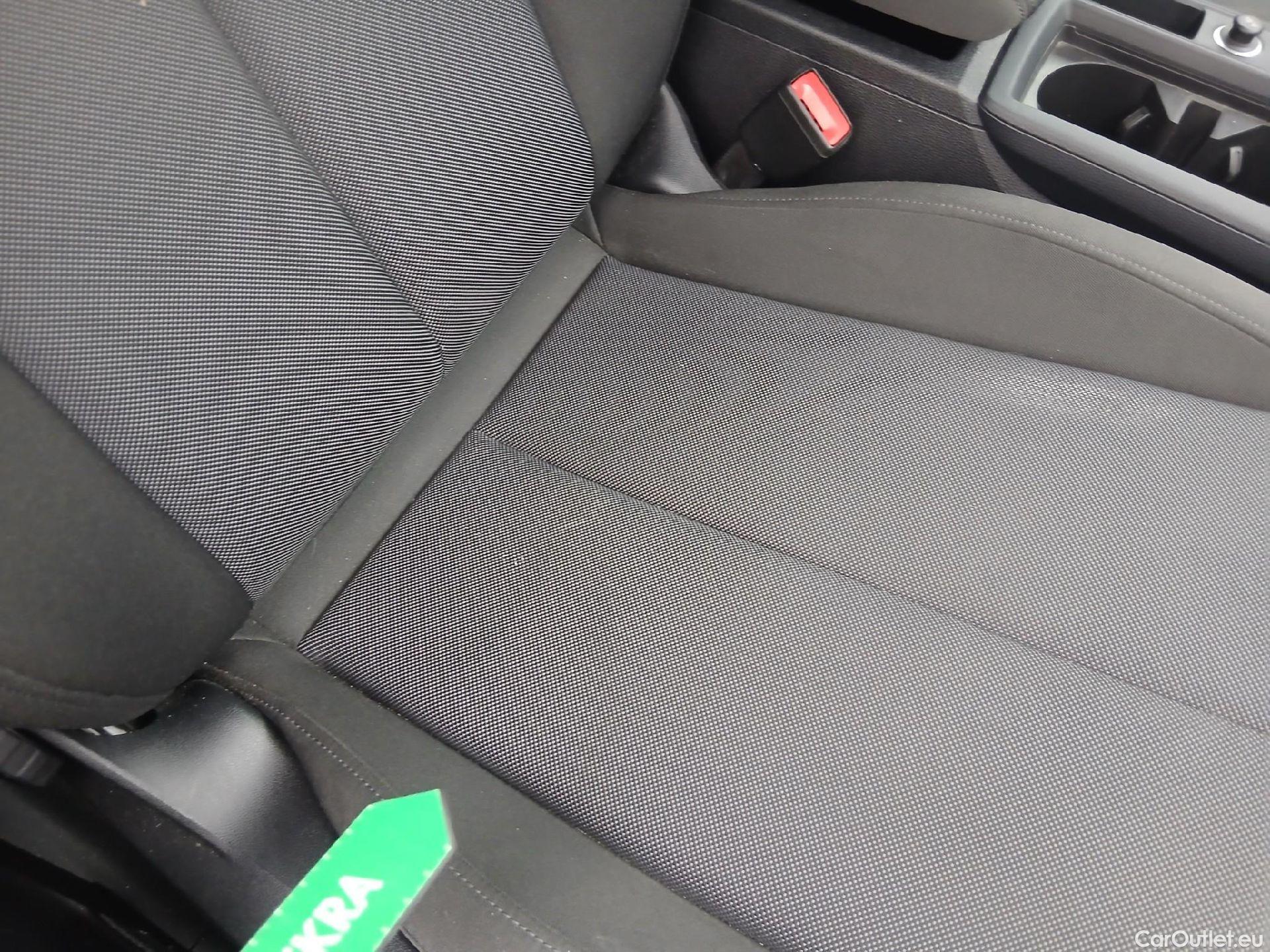  Audi  Q3 AUDI  / 2018 / 5P / todoterreno Advanced 35 TDI 110kW (150CV) #45