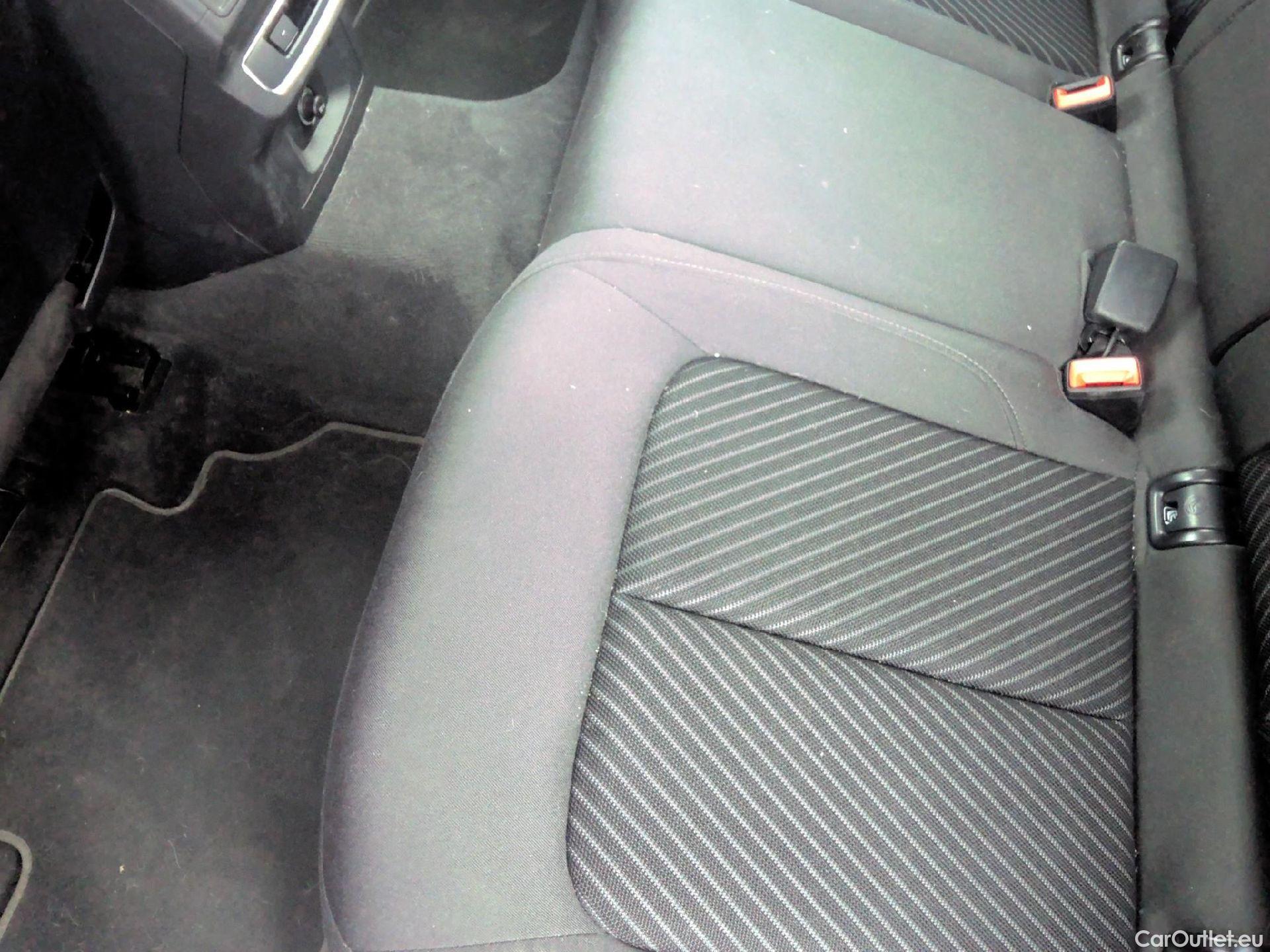  Audi  Q5 AUDI  / 2020 / 5P / todoterreno Advanced 35 TDI 120kW S tronic (AC3) #25