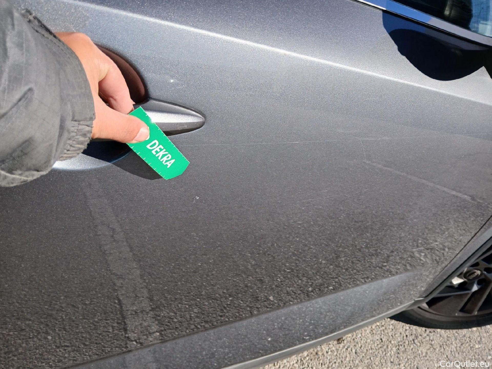  Nissan  Qashqai NISSAN  / 2021 / 5P / todoterreno DIG-T 116kW (158CV) mHEV Xtronic Acenta (AC) #49