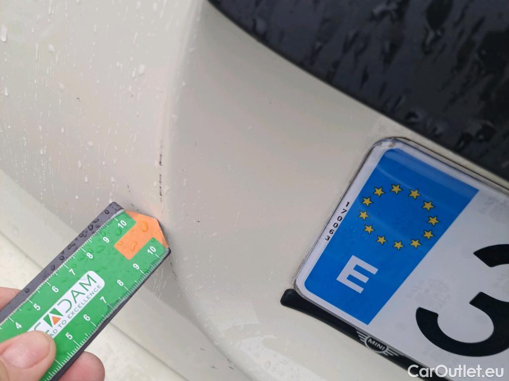  Mini  Cooper MINI MINI / 2014 / 5P / berlina con portón ONE 5 PUERTAS (CX) #46