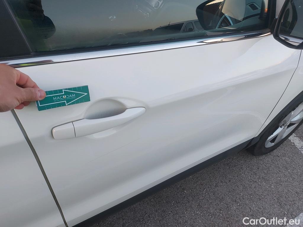  Nissan  Qashqai NISSAN  / 2017 / 5P / todoterreno DIG-T 103 kW (140 CV) E6D ACENTA #3