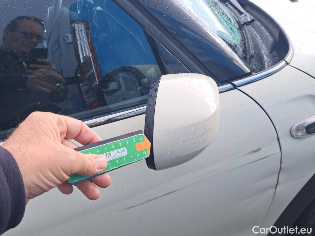  Mini  Cooper MINI MINI / 2014 / 5P / berlina con portón ONE 5 PUERTAS (CX) #43