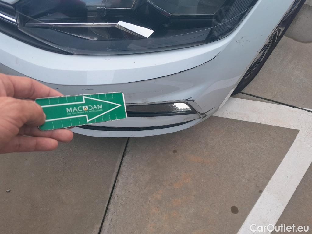  Volkswagen  Polo VOLKSWAGEN  / 2017 / 5P / berlina con portón Advance 1.0 TSI 70kW (95CV) #29