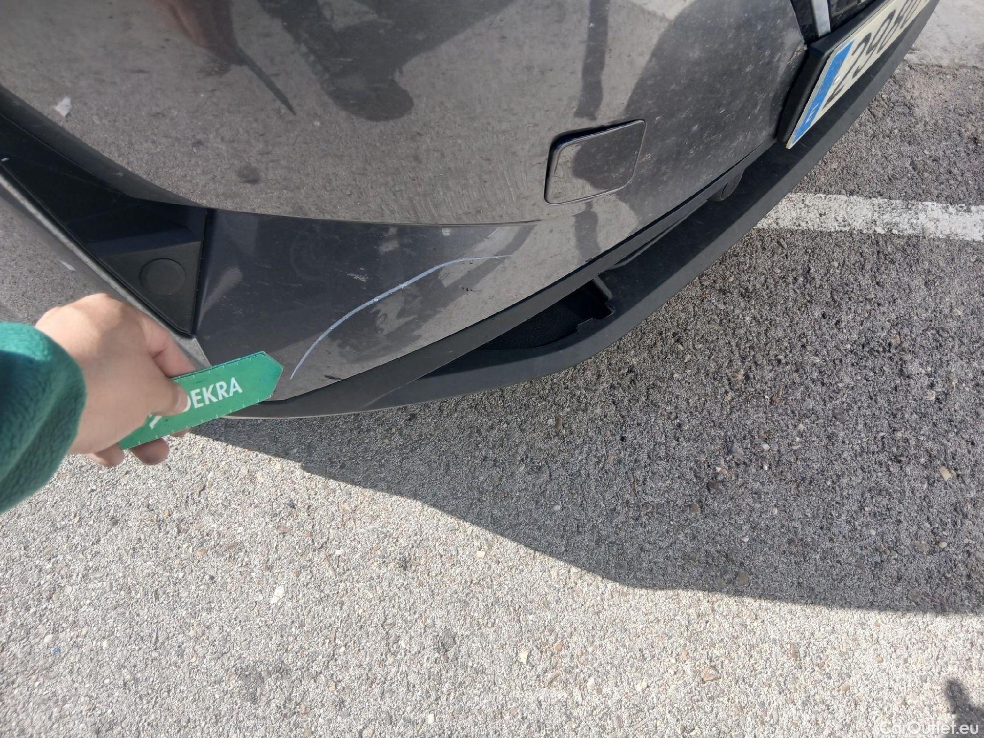  Nissan  Qashqai NISSAN  / 2021 / 5P / todoterreno DIG-T 116kW (158CV) mHEV Xtronic Acenta (AC) #5