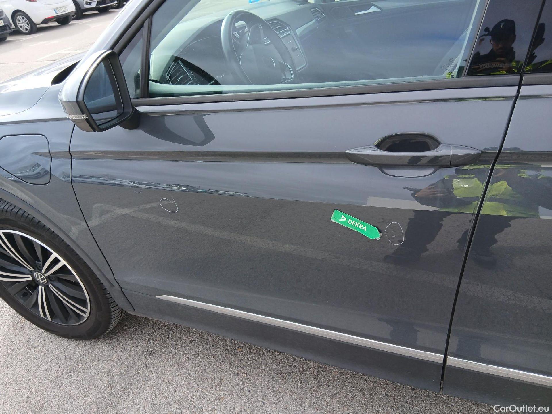  Volkswagen  Tiguan VOLKSWAGEN  / 2020 / 5P / todoterreno Life 1.4 TSI eHybrid 180kW (245CV) DSG #13