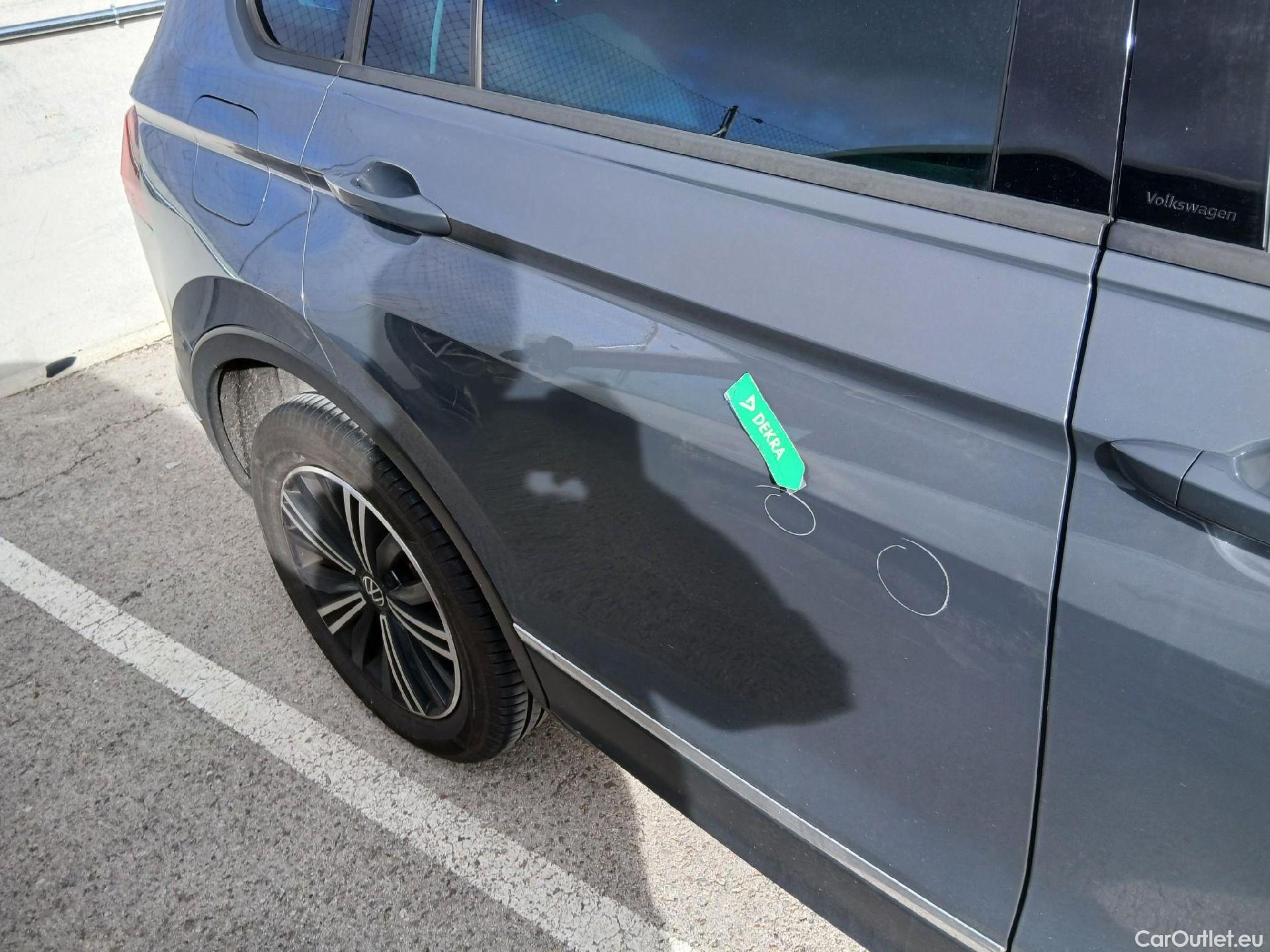  Volkswagen  Tiguan VOLKSWAGEN  / 2020 / 5P / todoterreno Life 1.4 TSI eHybrid 180kW (245CV) DSG #26