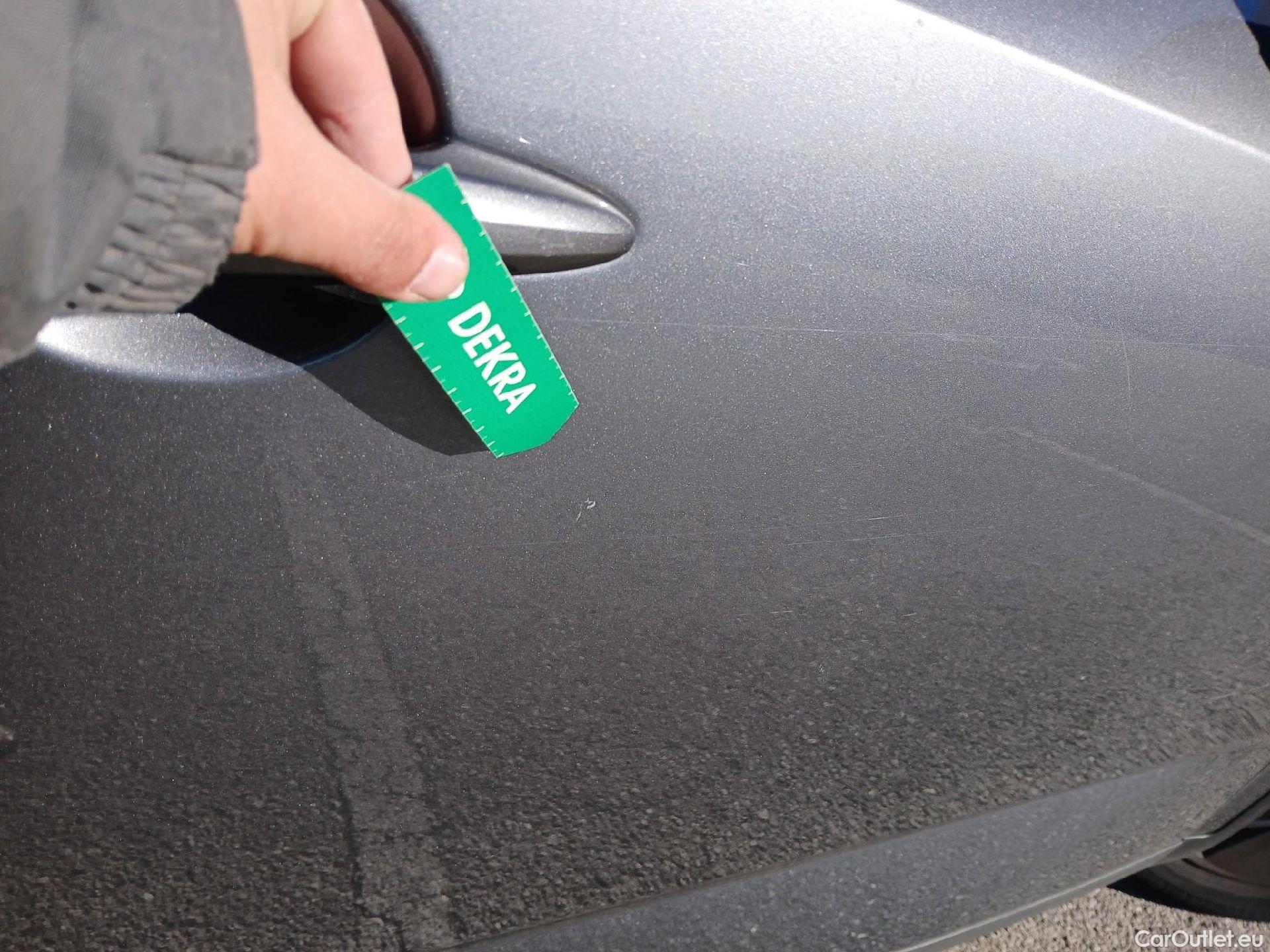  Nissan  Qashqai NISSAN  / 2021 / 5P / todoterreno DIG-T 116kW (158CV) mHEV Xtronic Acenta (AC) #48