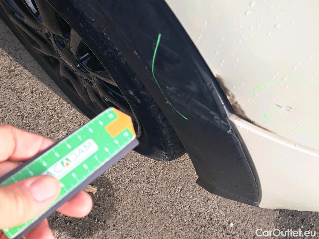  Mini  Cooper MINI MINI / 2014 / 5P / berlina con portón ONE 5 PUERTAS (CX) #18