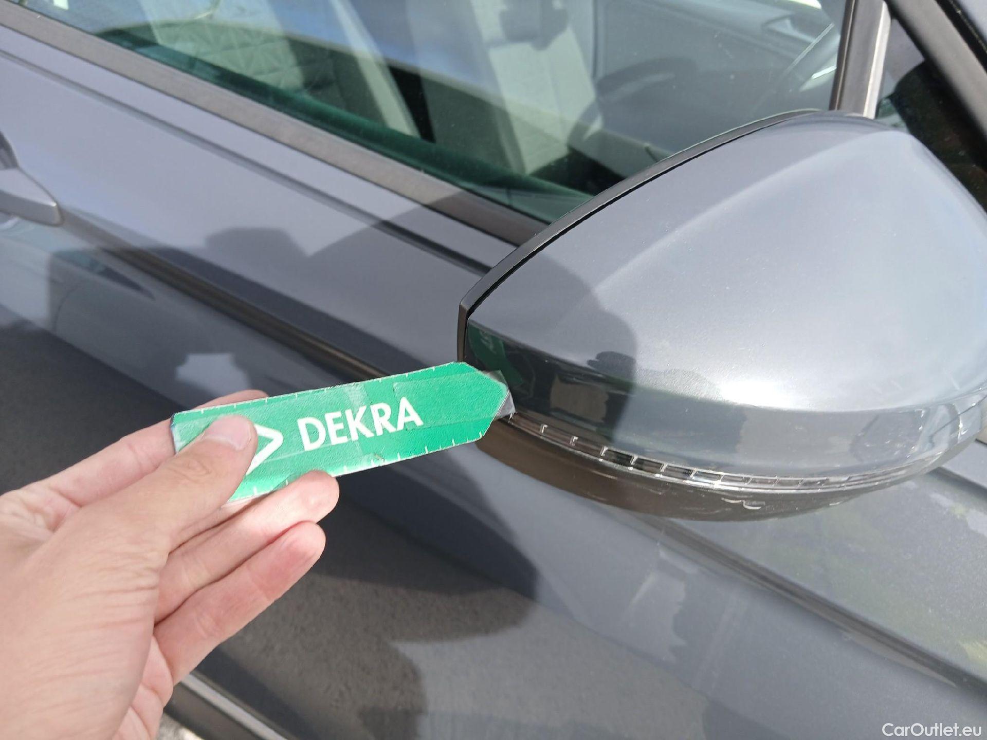  Volkswagen  Tiguan VOLKSWAGEN  / 2020 / 5P / todoterreno Life 1.4 TSI eHybrid 180kW (245CV) DSG #29