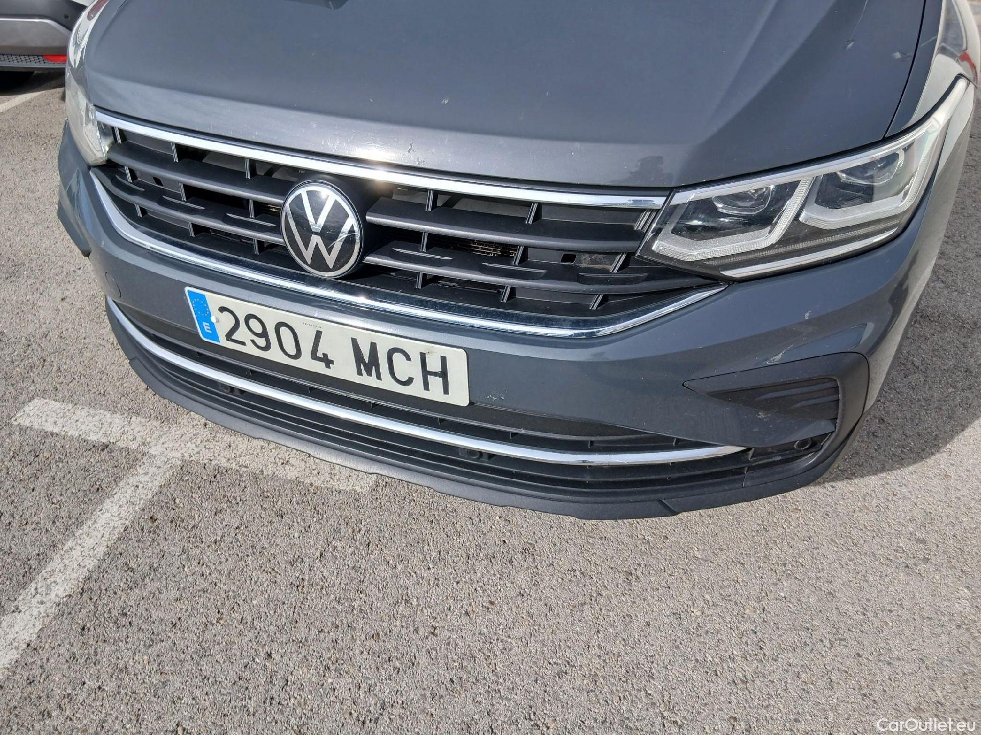  Volkswagen  Tiguan VOLKSWAGEN  / 2020 / 5P / todoterreno Life 1.4 TSI eHybrid 180kW (245CV) DSG #3