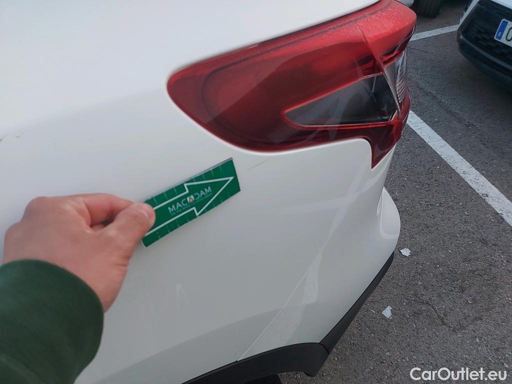  Nissan  Qashqai NISSAN  / 2017 / 5P / todoterreno DIG-T 103 kW (140 CV) E6D ACENTA #8