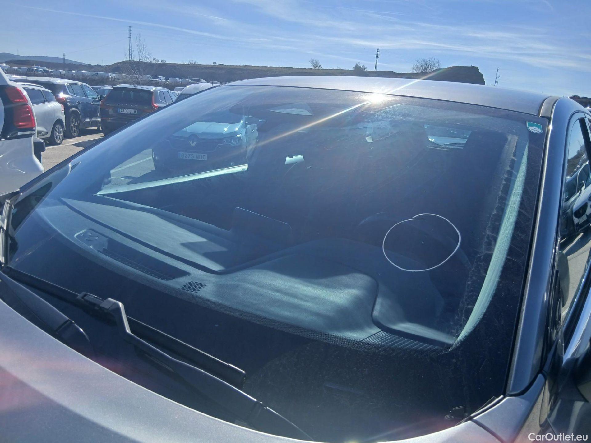  Nissan  Qashqai NISSAN  / 2021 / 5P / todoterreno DIG-T 116kW (158CV) mHEV Xtronic Acenta (AC) #11