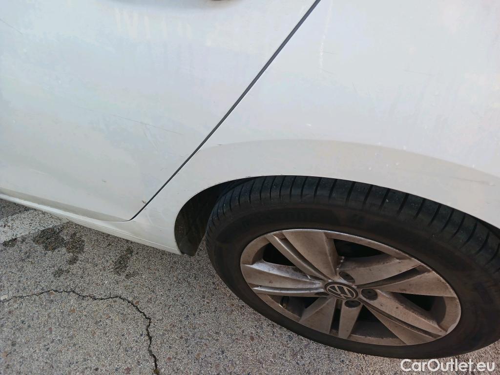  Volkswagen  Golf  VOLKSWAGEN / 2020 / 5P / berlina con portón 2.0 TDI 85kW (115CV) #5