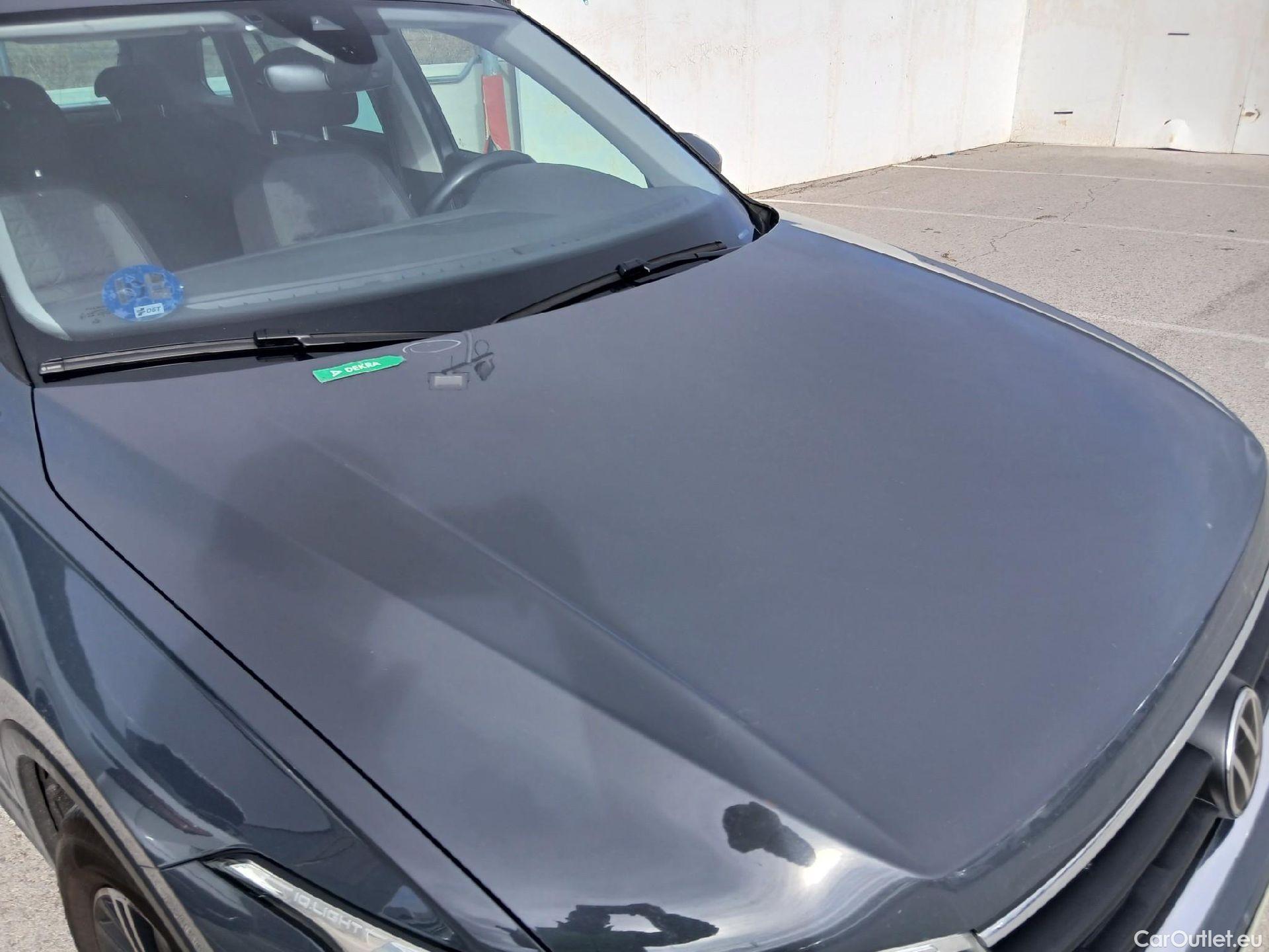  Volkswagen  Tiguan VOLKSWAGEN  / 2020 / 5P / todoterreno Life 1.4 TSI eHybrid 180kW (245CV) DSG #8