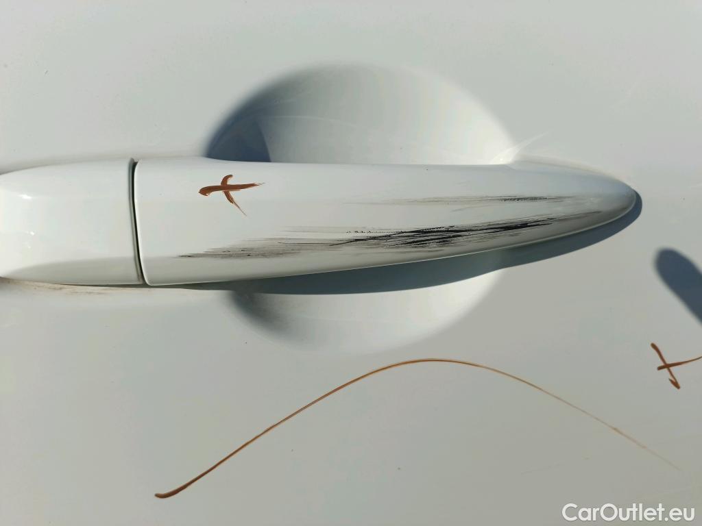  Nissan  Qashqai NISSAN  / 2021 / 5P / todoterreno DIG-T 103kW (140CV) mHEV 4x2 Acenta #22