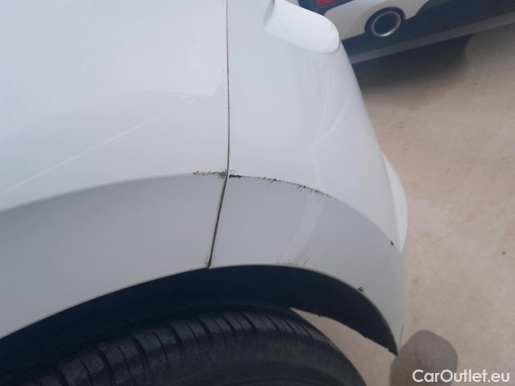  Volkswagen  Polo VOLKSWAGEN  / 2017 / 5P / berlina con portón Advance 1.0 TSI 70kW (95CV) #22