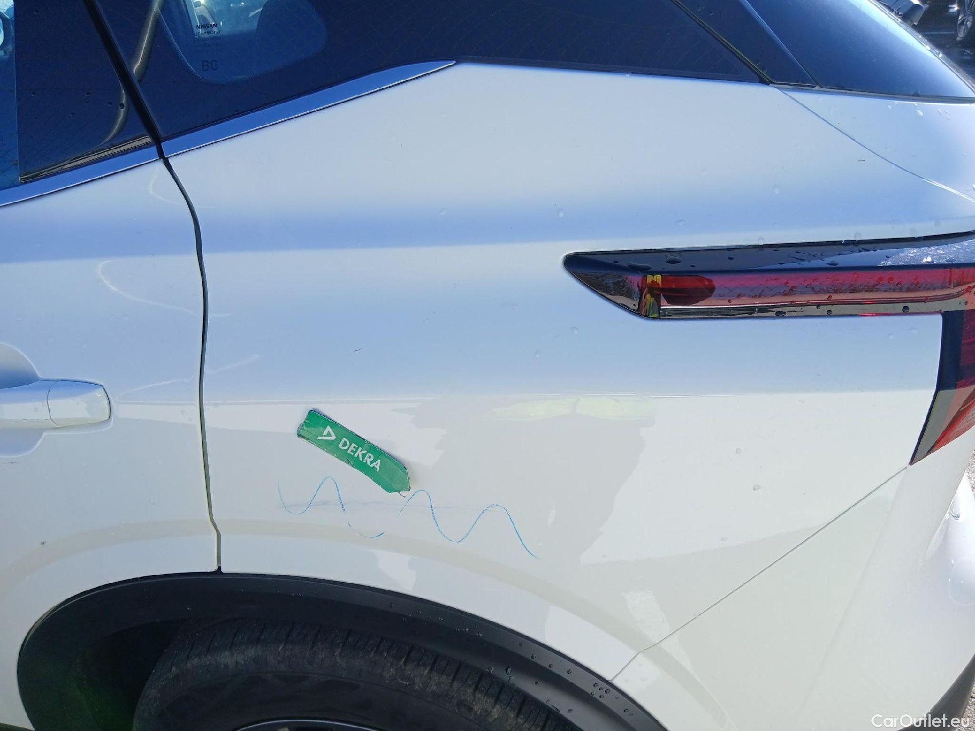  Nissan  Qashqai NISSAN  / 2021 / 5P / todoterreno DIG-T 103kW (140CV) mHEV 4x2 Acenta #16