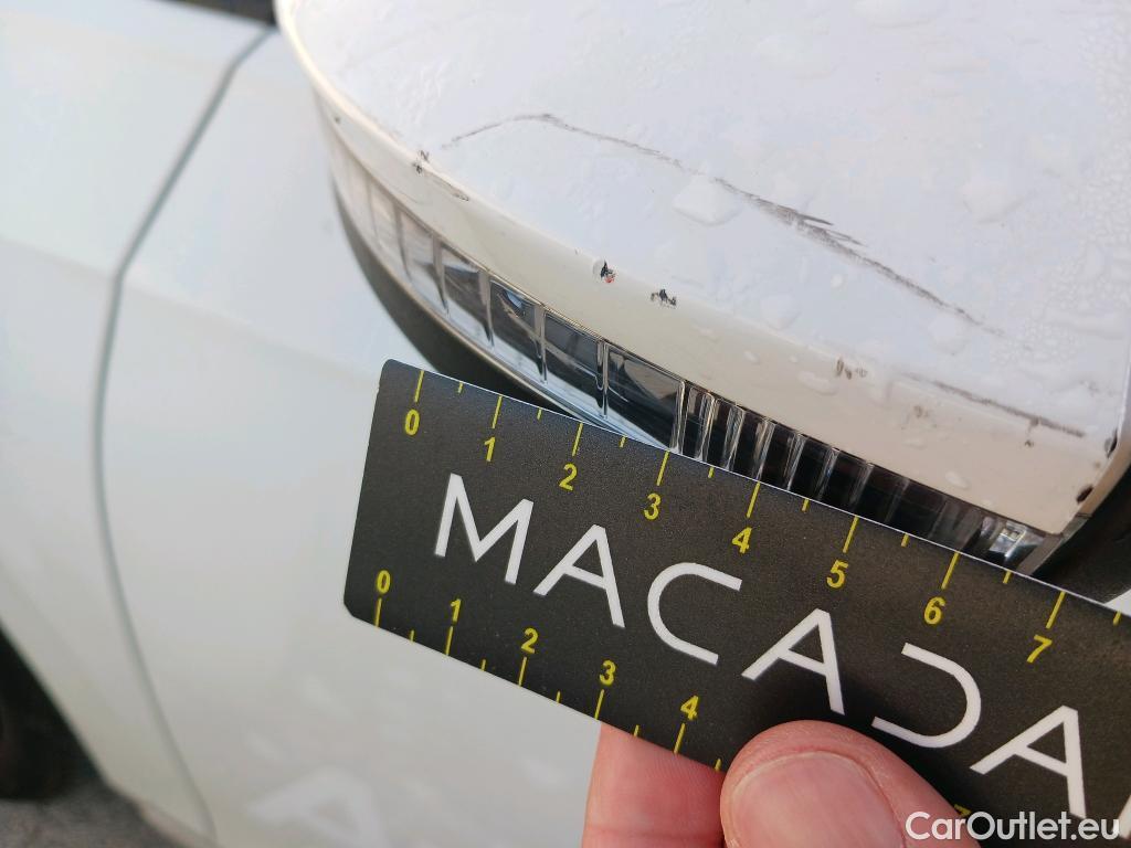  Volkswagen  Golf  VOLKSWAGEN / 2020 / 5P / berlina con portón 2.0 TDI 85kW (115CV) #30