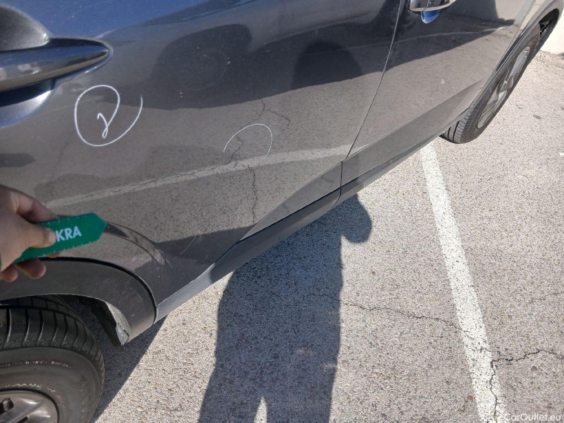  Nissan  Qashqai NISSAN  / 2021 / 5P / todoterreno DIG-T 116kW (158CV) mHEV Xtronic Acenta (AC) #22