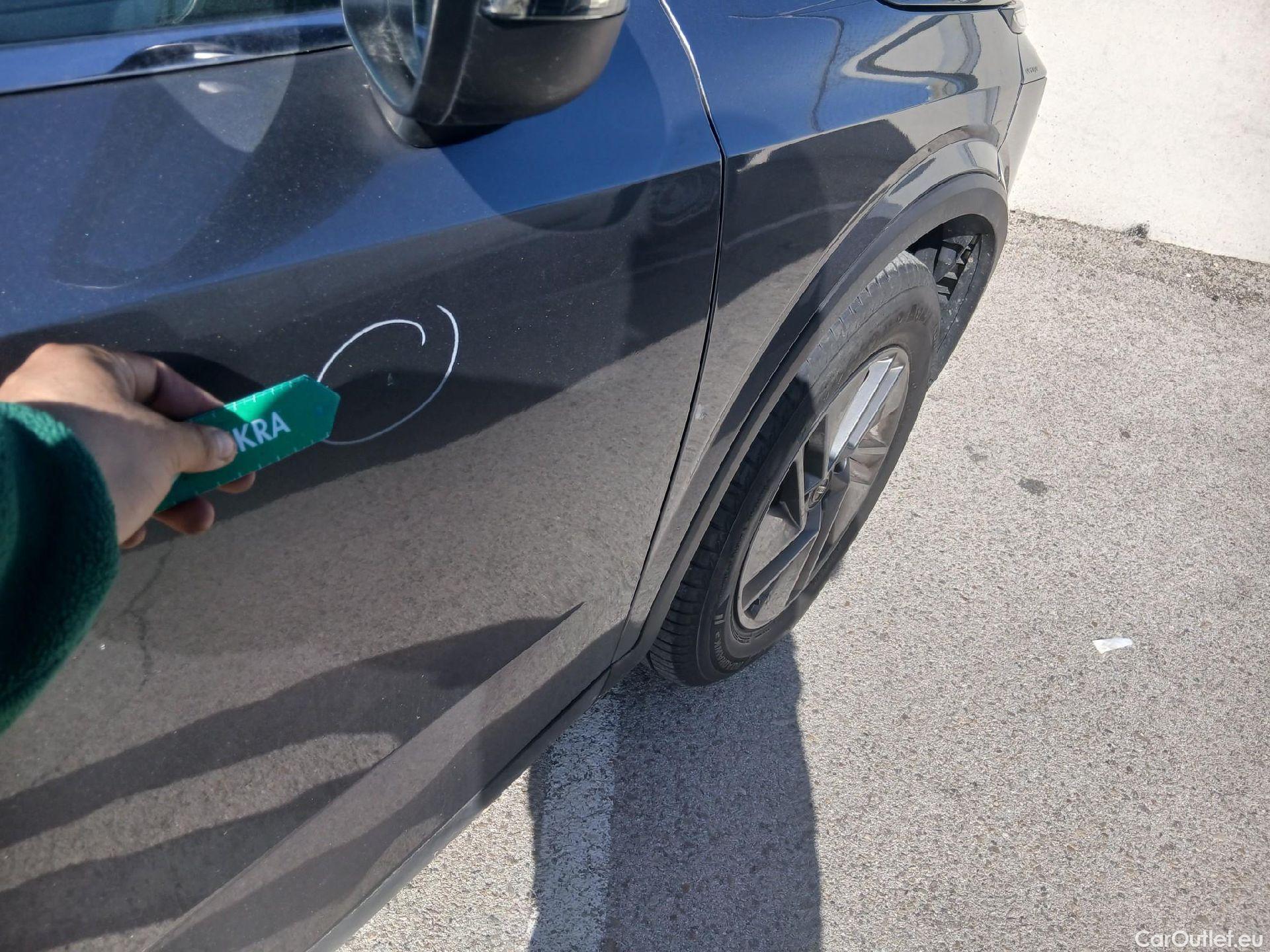  Nissan  Qashqai NISSAN  / 2021 / 5P / todoterreno DIG-T 116kW (158CV) mHEV Xtronic Acenta (AC) #24