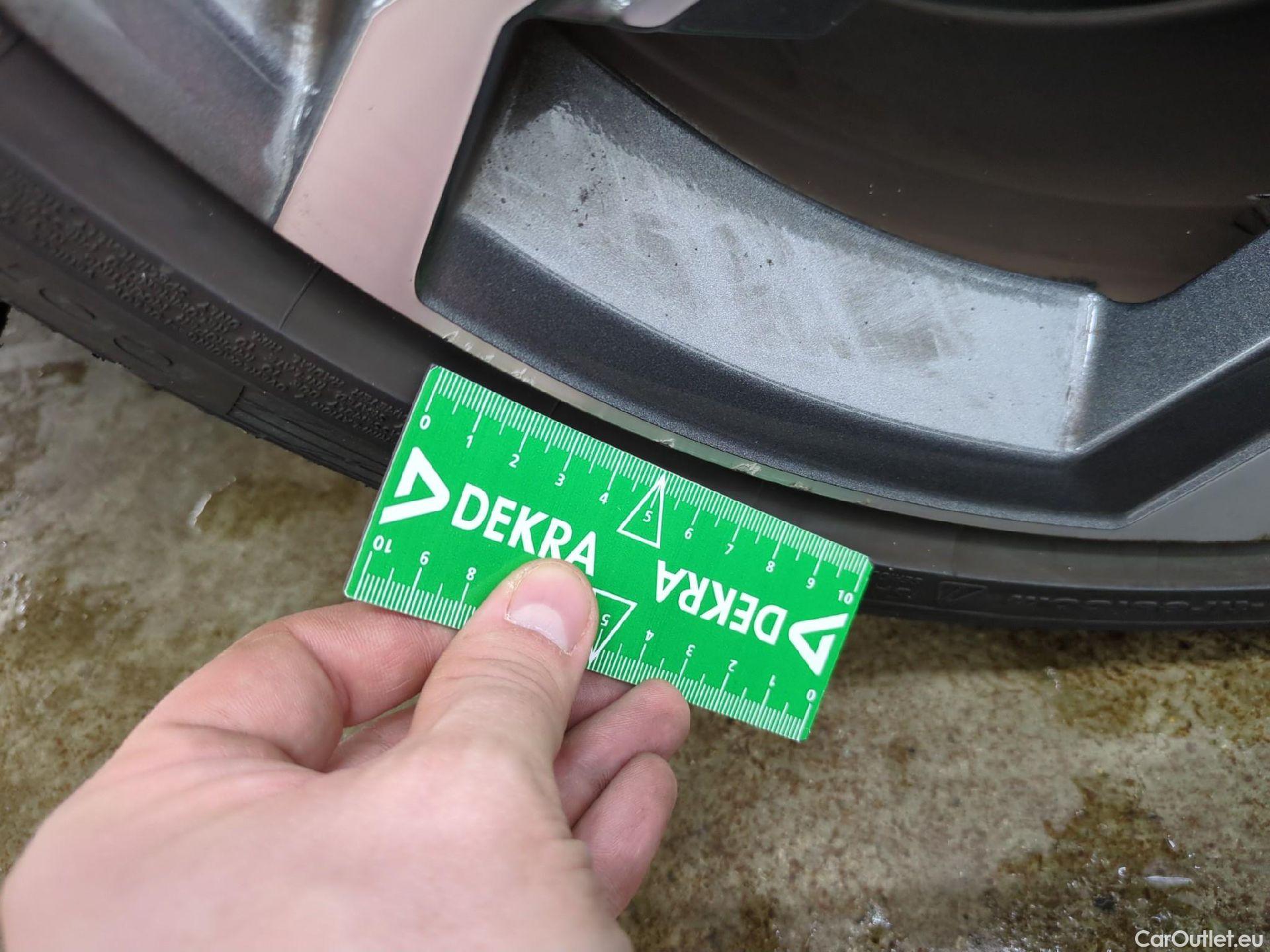  Audi  A3 AUDI  Sportback / 2020 / 5P / Berline 35 TFSI 150 MHEV S Tronic S Line #7