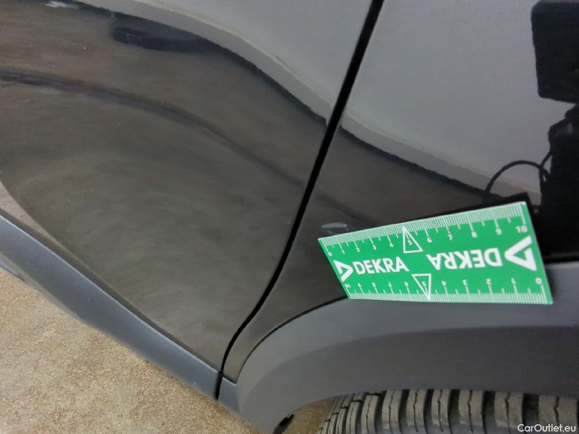  Citroen  C4  X Feel Pack 1.2 PureTech 130CV BVA8 6E #26