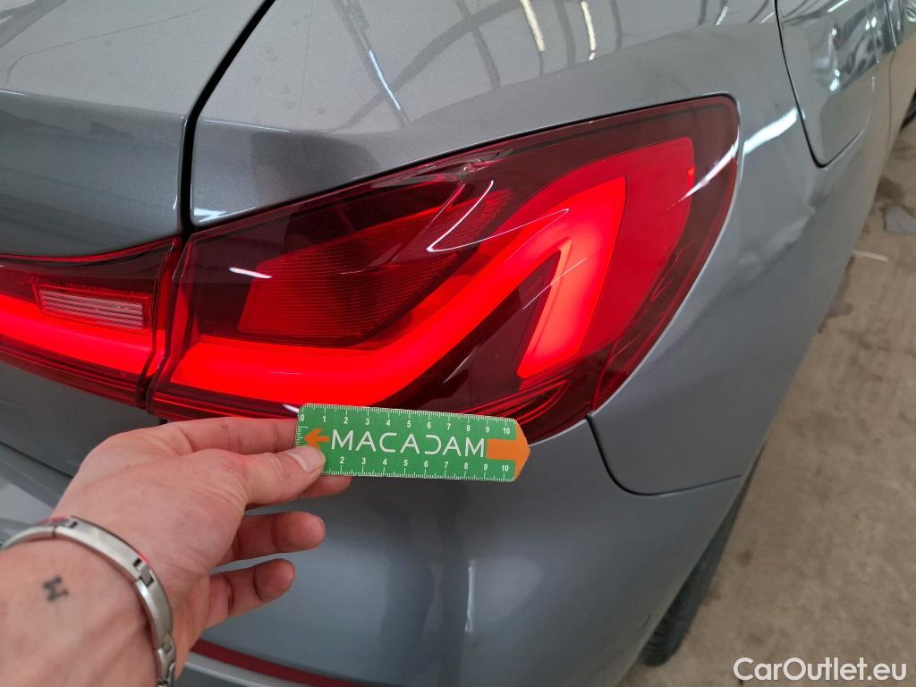  Bmw  Serie 1 BMW Série 1 / 2019 / 5P / Berline 116d DKG7 Business Design #1