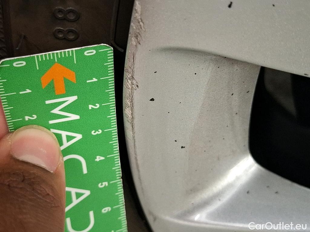  Citroen  C3  Société Feel 1.2 PureTech 80CV BVM5 E6d #28