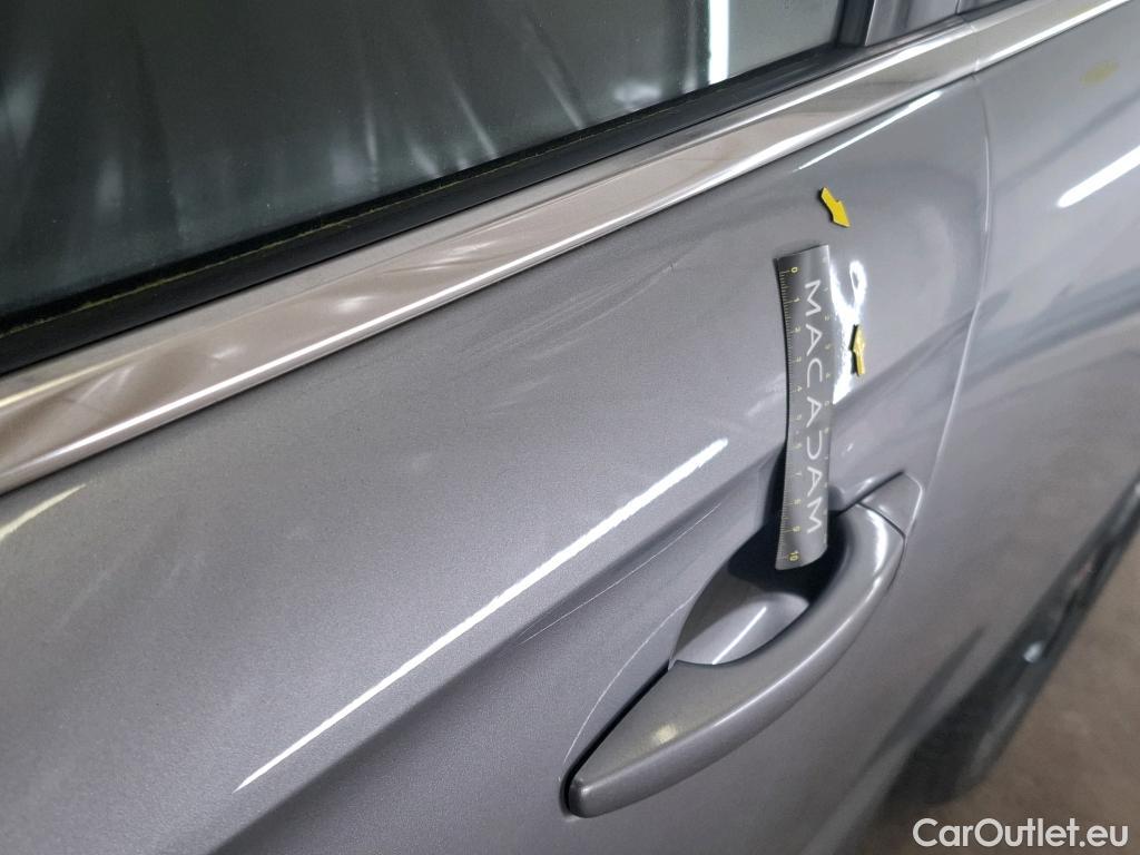  DS  DS7 DS DS 7 Crossback / 2017 / 5P / SUV E-TENSE 225 PERFORMANCE Line #24