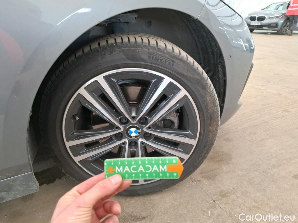  Bmw  Serie 1 BMW Série 1 / 2019 / 5P / Berline 116d DKG7 Business Design #4